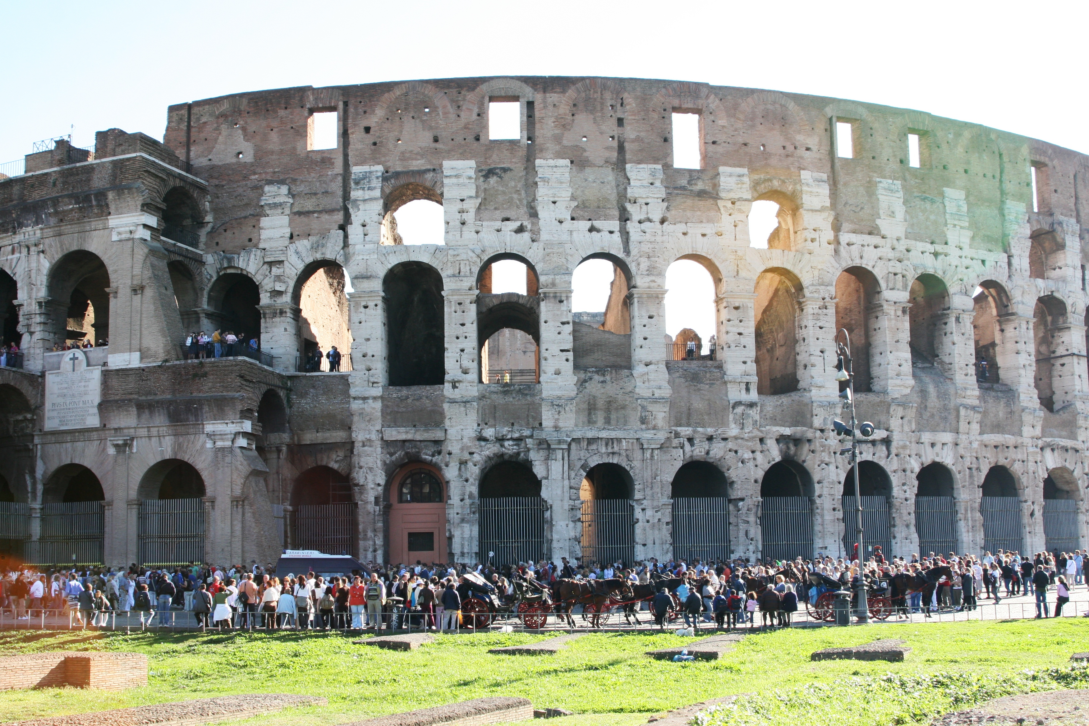 Colloseum - ©️ By Schau.bar